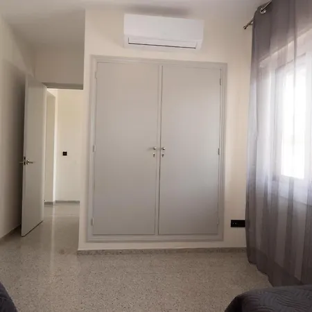 Alquiler En Διαμέρισμα *
